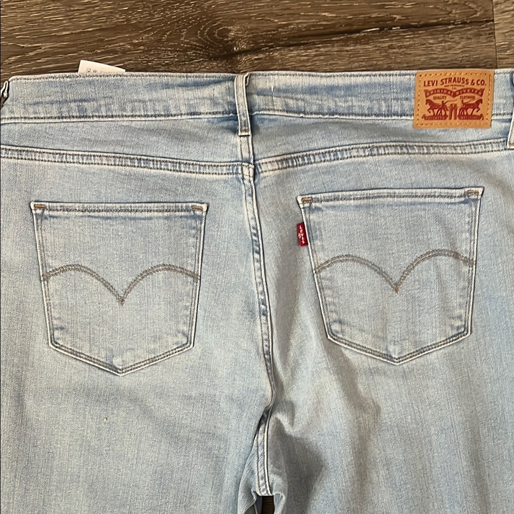 Levi's Blue Ankle Cropped Jeans size 24 EUC - Picture 6 of 7